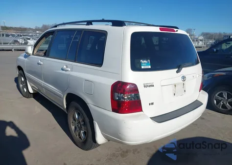 2005 Toyota Highlander V6 from USA, damaged, VIN JTEDP21A950080904